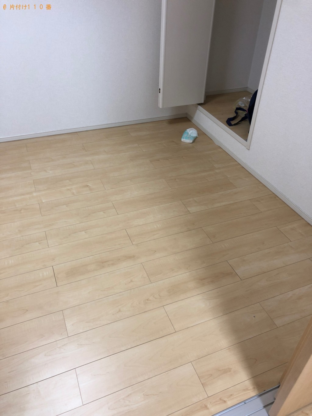 タンス、食器棚、電気カーペット、調理器具、折り畳み自転車等の回収