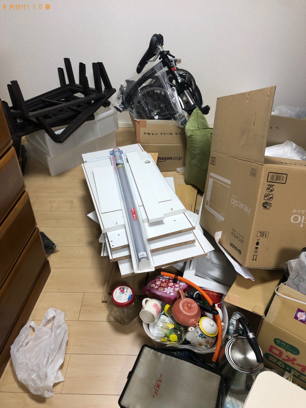 タンス、食器棚、電気カーペット、調理器具、折り畳み自転車等の回収